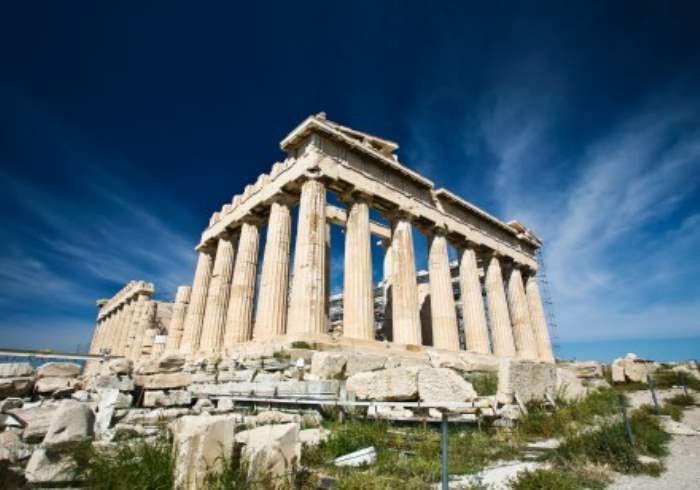 8 of the Best Attractions in Athens, Greece