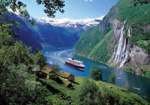 Fly Drive Holidays in Norway : Exploring the Fjords